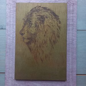 Cuadro artesanal grabado en madera de León